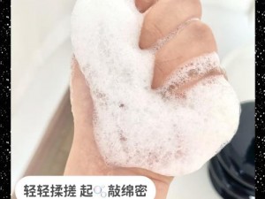 四个校花洗澡被 17 个农民工同款洗发水，让你拥有清新秀发